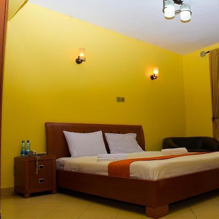 Hotel Kipepeo ナイロビ エクステリア 写真