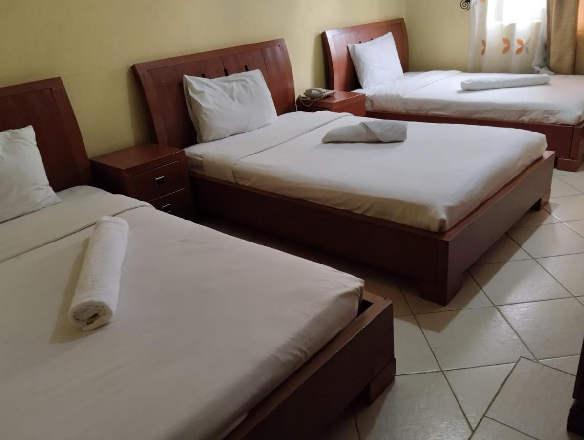 Hotel Kipepeo ナイロビ エクステリア 写真
